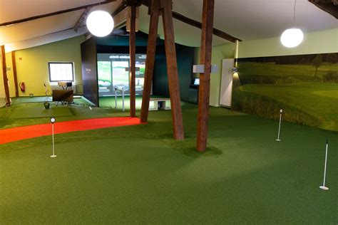Indoor Golfanlage - Golfpark Bostalsee