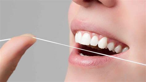 Importancia De Usar Hilo Dental Belén Pérez Dental