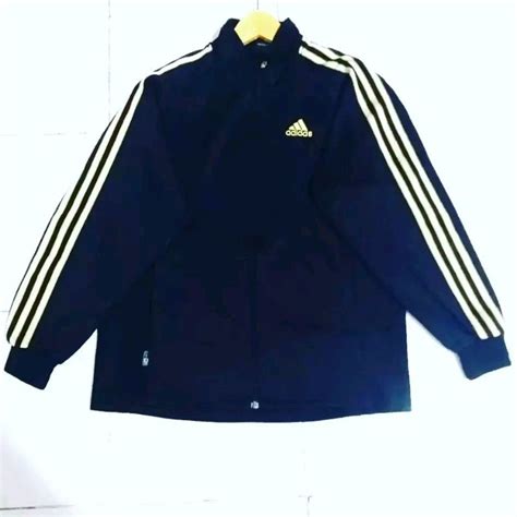 Jual Tracktop Jaket Adidas Hitam Ukuran Atau Size L Barang Masih Bagus