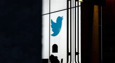 Musk says Twitter to soon allow calls, encrypted messaging | Technology ... 
