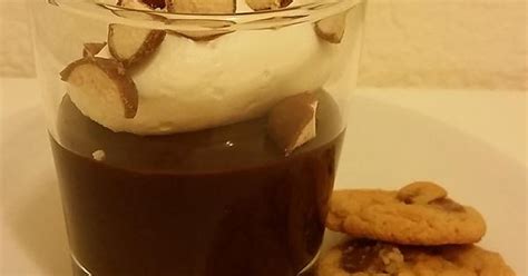 Chocolate Malted Pudding With Malted Chocolate Chip Cookies Imgur