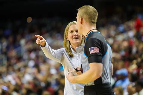 Unc Basketball Courtney Banghart Is Poised To Take The Womens Program