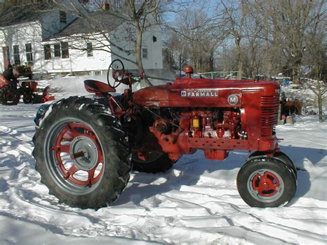 Joe's Farmall M site - Image Gallery 2