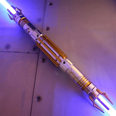 Diy Double Bladed Lightsaber Diy Craft