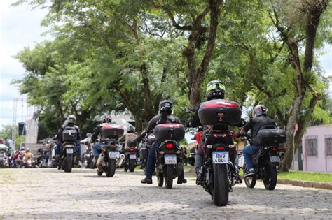 Passeio Motocicl Stico Em Comemora O Dos Anos Do Cerco Da Lapa