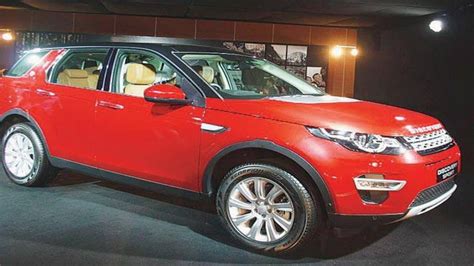 JLR rolls out Discovery Sport petrol model at Rs 56.50 lakh - BusinessToday