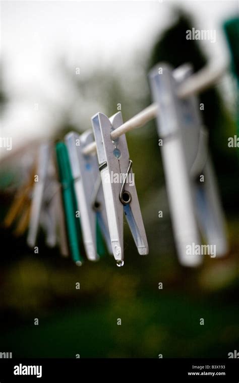 Washing pegs hi-res stock photography and images - Alamy