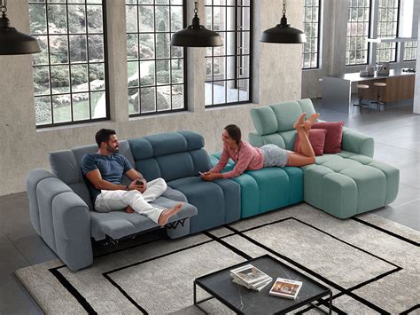 Composizione Angolare 5 Posti Con Relax Elettrico E Chaise Longue In