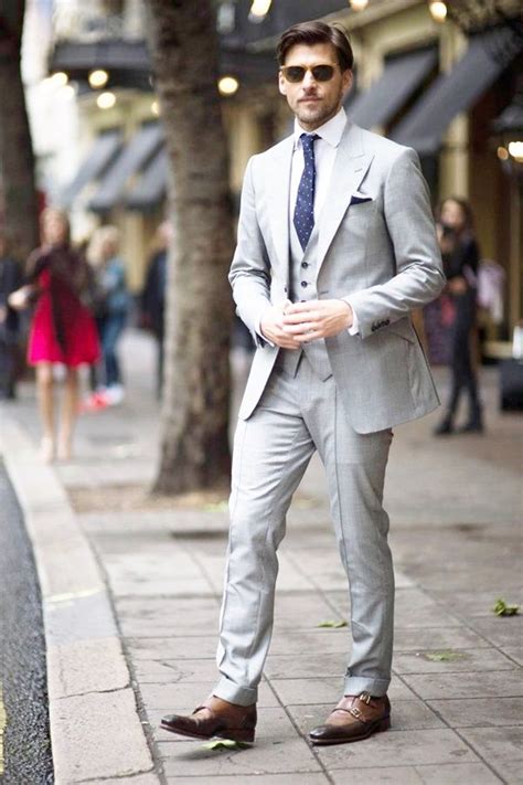 Best Grey Suit Brown Shoes Styles For Men Jackets Men Fashion Mens Fashion Suits Stylish