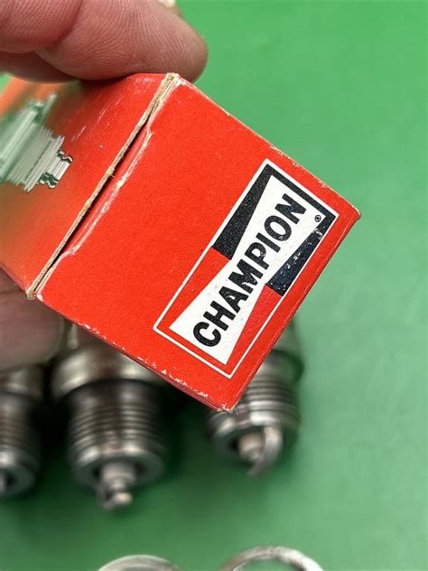 Champion W Y Model A B Ford Vintage Antique Spark Plugs Nice Condition