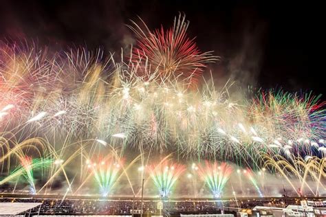 Vivi La Magia Del Festival Dei Fuochi D Artificio Di Omagari Ad Akita