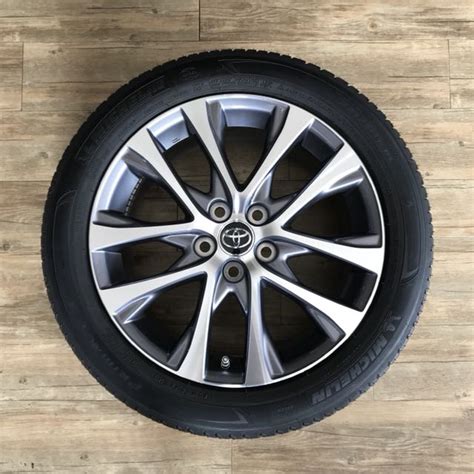 Toyota Estima 18 Original Rims With Michelin Tyres Car Accessories On