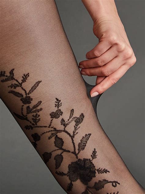 Collant Fantaisie 20 Deniers Rosita RougeGorge Lingerie Noir Kiabi 12 90