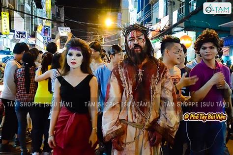 C Ng Qu T A I M Vui Ch I Halloween Hot Nh T T I S I G N