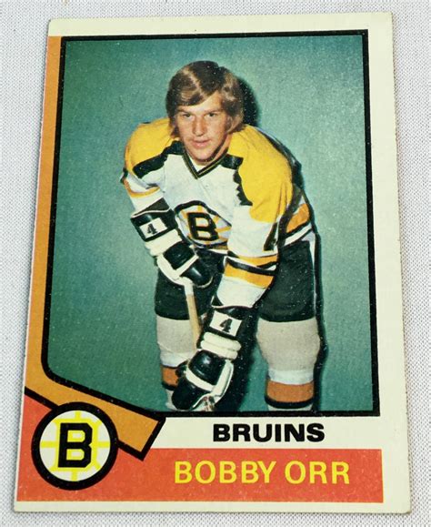 Lot 1974 Topps 100 Bobby Orr Boston Bruins Hockey Card