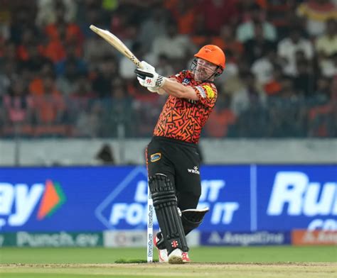 IPL MI Vs SRH LIVE Score Update Rohit Sharma Hardik Pandya Henrich