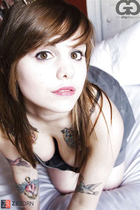 Beatrice Martin Nue Coeur De Pirate ZB Porn