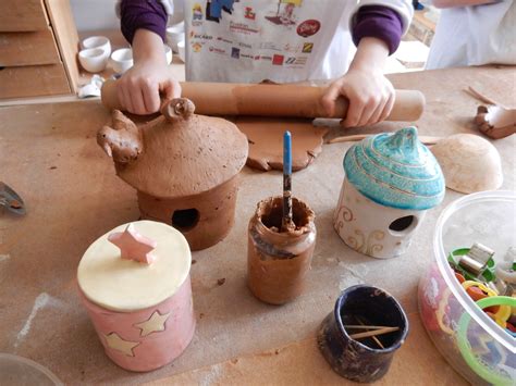 Poterie Et Modelage Enfants Les Ateliers De L Amocas