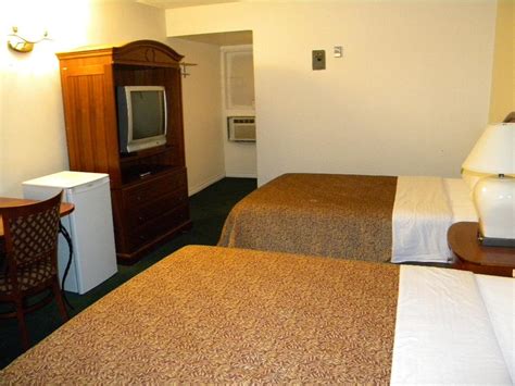 Fairway Inn | Niagara Falls Hotel and Motel Booking