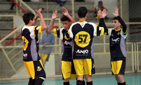 Equipes de Forquilhinha Anjo do Futsal conhecem adversários do Estadual