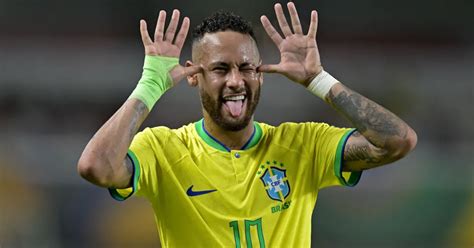 Neymar Surge Careca E Novo Visual Assusta Seguidores Do Craque Muito