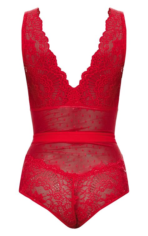 Red Lace Bodysuit Prettylittlething Aus