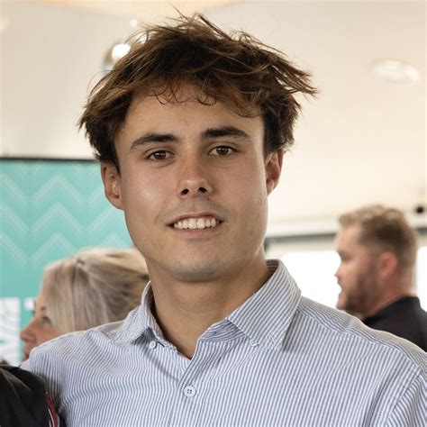 Oliver Dansey-Rasmussen - Matū