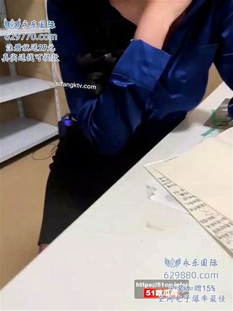 Watch 女神们吃 Jut 抹零 Asian Porn SpankBang