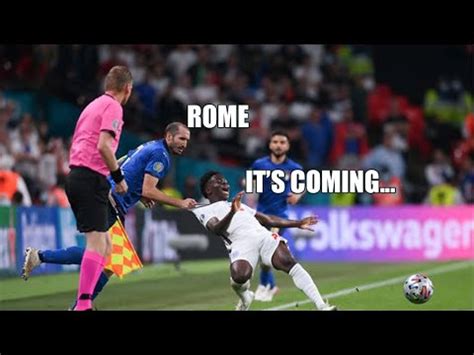 Chiellini Vs Saka Memes Chiellini Pulling Saka Know Your Meme