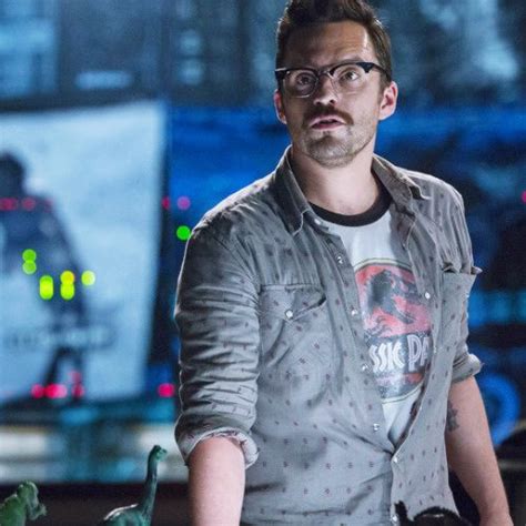 JURASSIC WORLD'ün Gizli Silahı, Yeni Gelecek Filmde Yok! - Geekyapar!