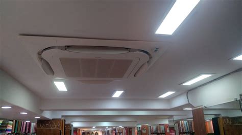 Abs Plastic 3 Ton Cassette Air Conditioner Capacity 55000 Btuhr At