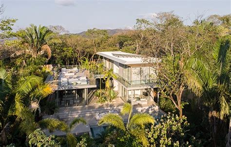 8 Nights Beach & Adventure Yoga Holiday Costa Rica 2025 | Adventure Yogi