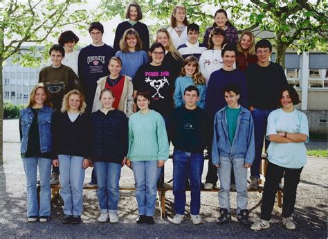 Photo De Classe 4 Eme 4 De 1992 Collège Cité Scolaire Arnaud Daniel