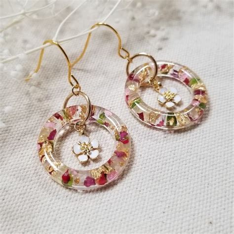 レジン♡ハンドメイド♡ピアス♡マゼンタピンク♡ドライフラワー♡ぷらぷら♡ Blogknakjp