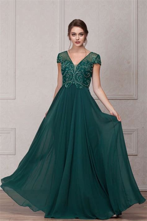 Nwt Emerald Green Beaded Top Evening Gown Chiffon Bottom Green