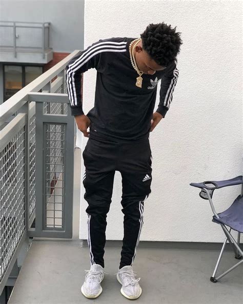 Pinterest💕💫 Barbietingsz Yeezy Outfit Mens Fashion Streetwear Black Men Fashion Swag