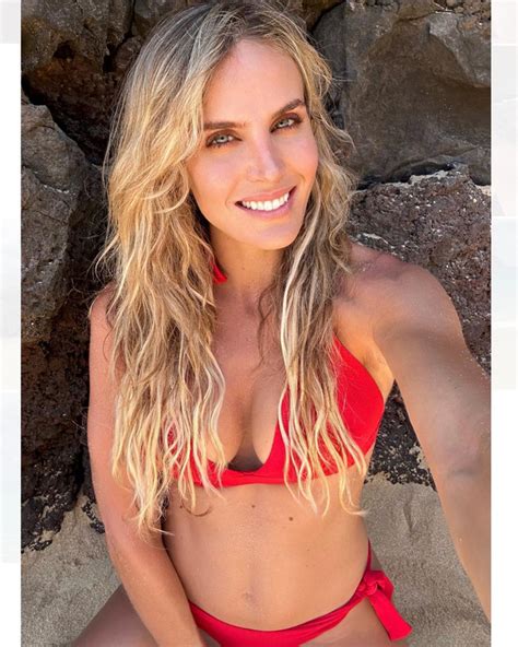 Angie Rigueiro Espectacular Con Un Bikini Rojo Instagram 5 Junio 2023