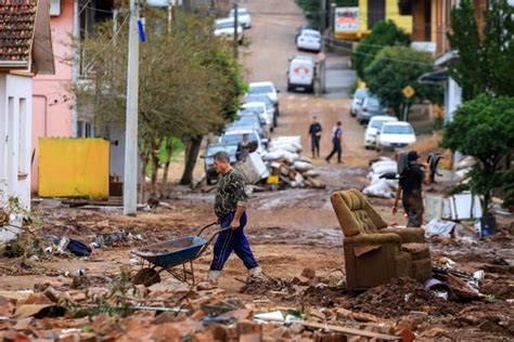 Mortos No Rio Grande Do Sul Chegam A E H Desaparecidos Gg