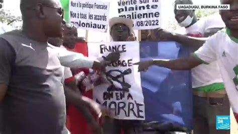 Burkina Faso Protestas En Rechazo A La Permanencia De Militares