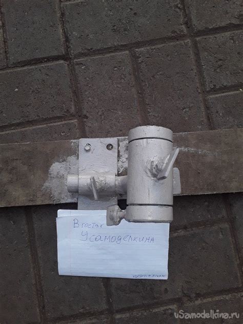 Тиски ножедела - удобное приспособление
