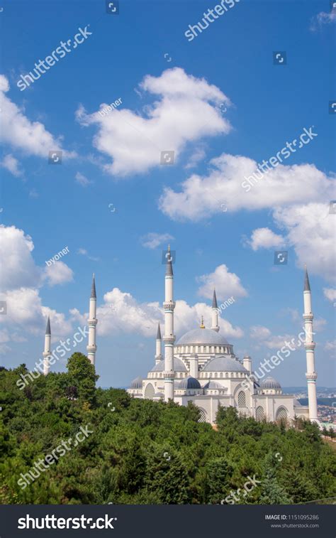 New Istanbul Camii Stock Photo Shutterstock