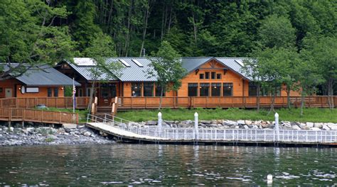 Canadian Fishing & Hunting Lodges, Marinas & Resorts For Sale | Frontier Hospitality Advisor