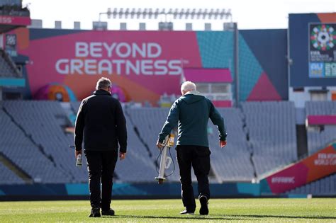 Eden Park Grounds Staff Living And Breathing Their Pitch