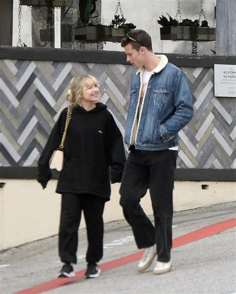 Nuevo Romance Shawn Mendes Y Sabrina Carpenter Son Captados Juntos