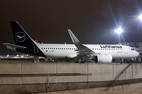 Lufthansa Fleet Airbus A320neo Details and Pictures