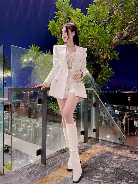 Hot Girl N Ng C Ng World Cup K Da Tr Ng Nh Tuy T M C G C Ng Khoe Ng Cong P N C N