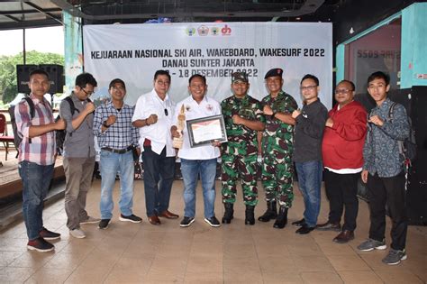 Laksamana Muda Tni Irvansyah Dianugerahi Jakarta Youth Award