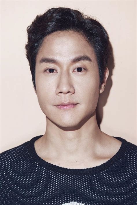 Jung Woo About Entertainmentie