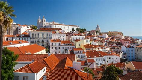 Portugal 50 ans après la Révolution des Œillets le retour des