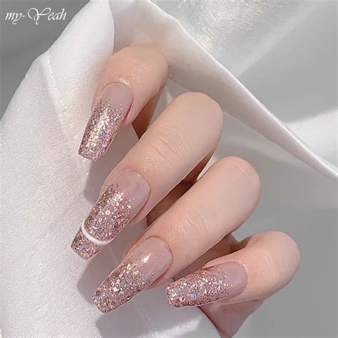 Tuyển Chọn 200 Mẫu Nails Ombre Glitter được Yêu Thích Nhất